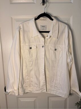 Old Navy Off-White Denim Jacket - Women's Button-Front Trucker NWOT